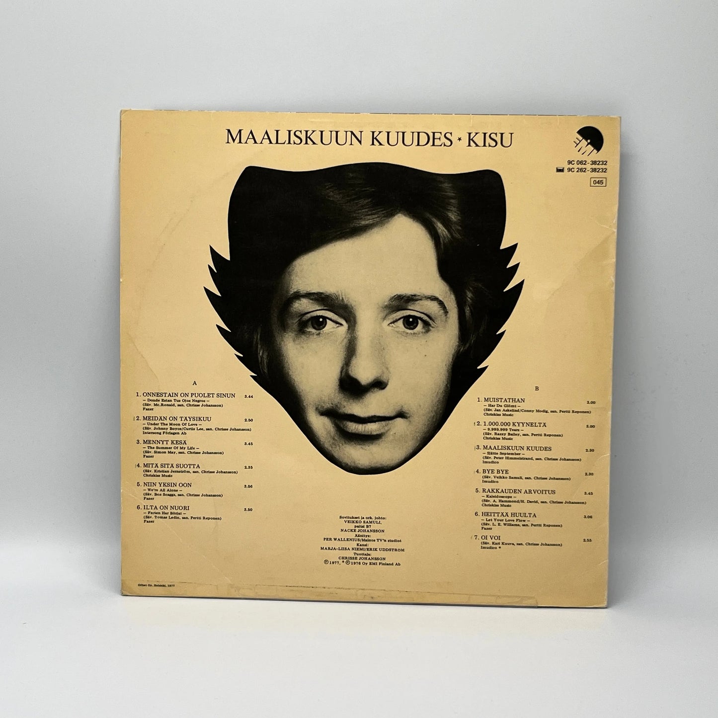 Kisu - Maaliskuun Kuudes LP