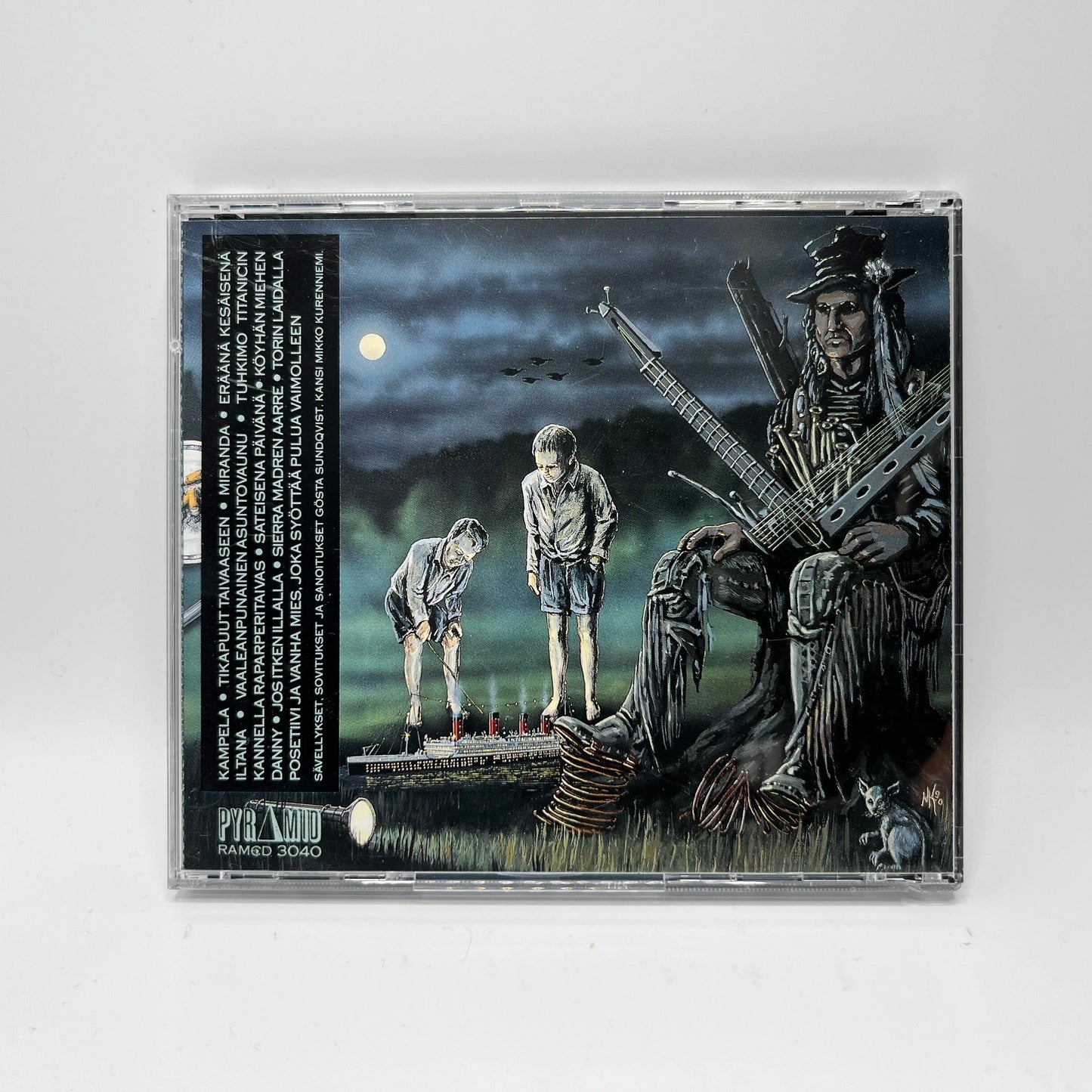 Leevi And The Leavings - Raparperitaivas CD