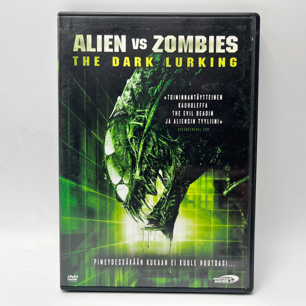 Alien Vs. Zombies - The Dark Lurking (DVD)