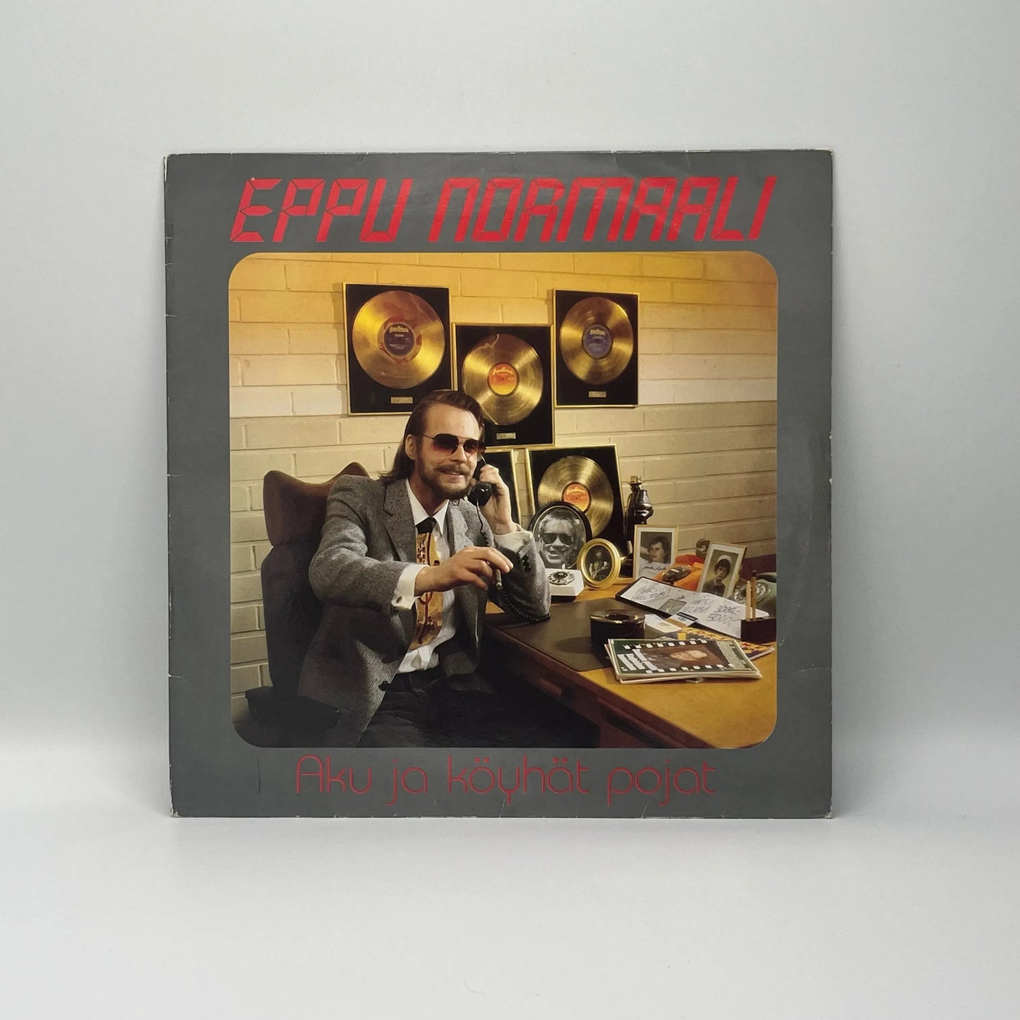 Eppu Normaali - Aku Ja Köyhät Pojat LP