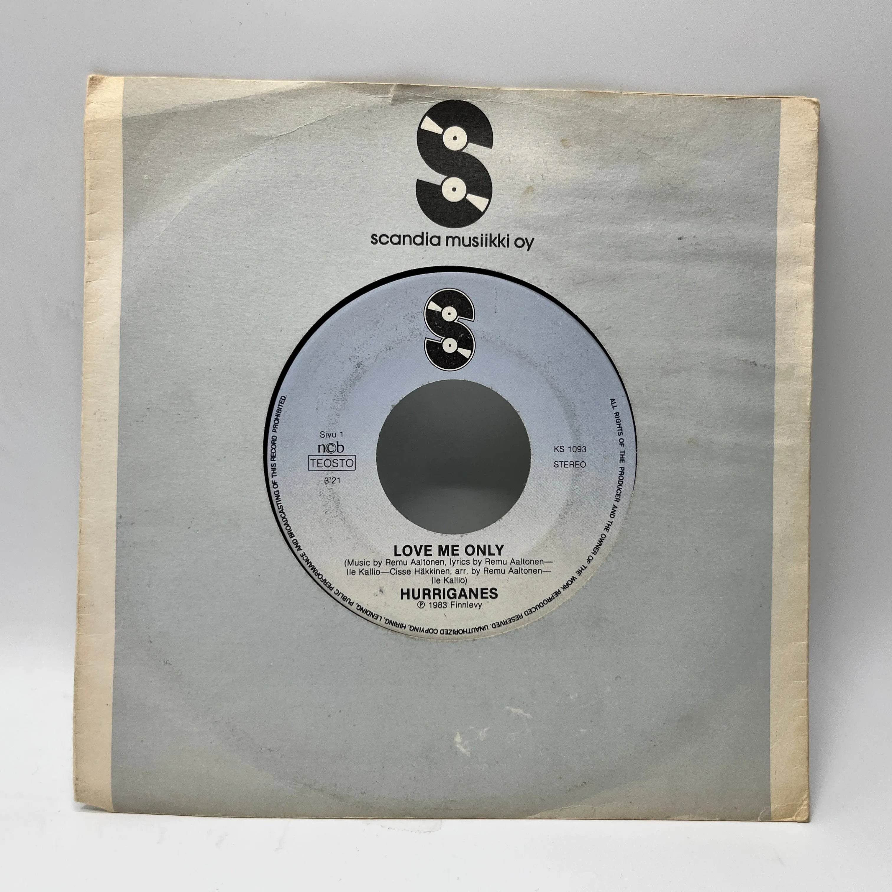 Hurriganes – Love Me Only Single