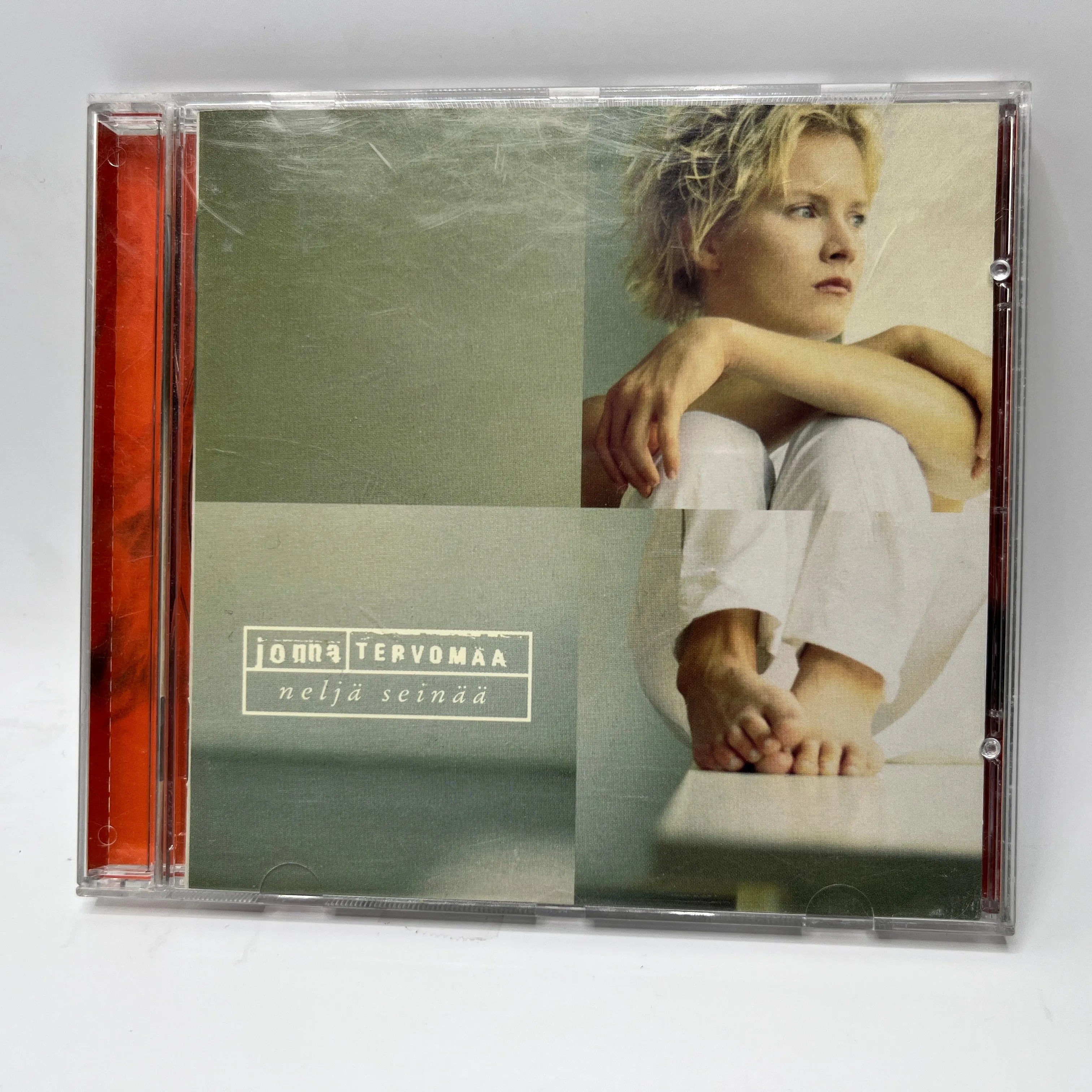 Jonna Tervomaa - Neljä Seinää CD