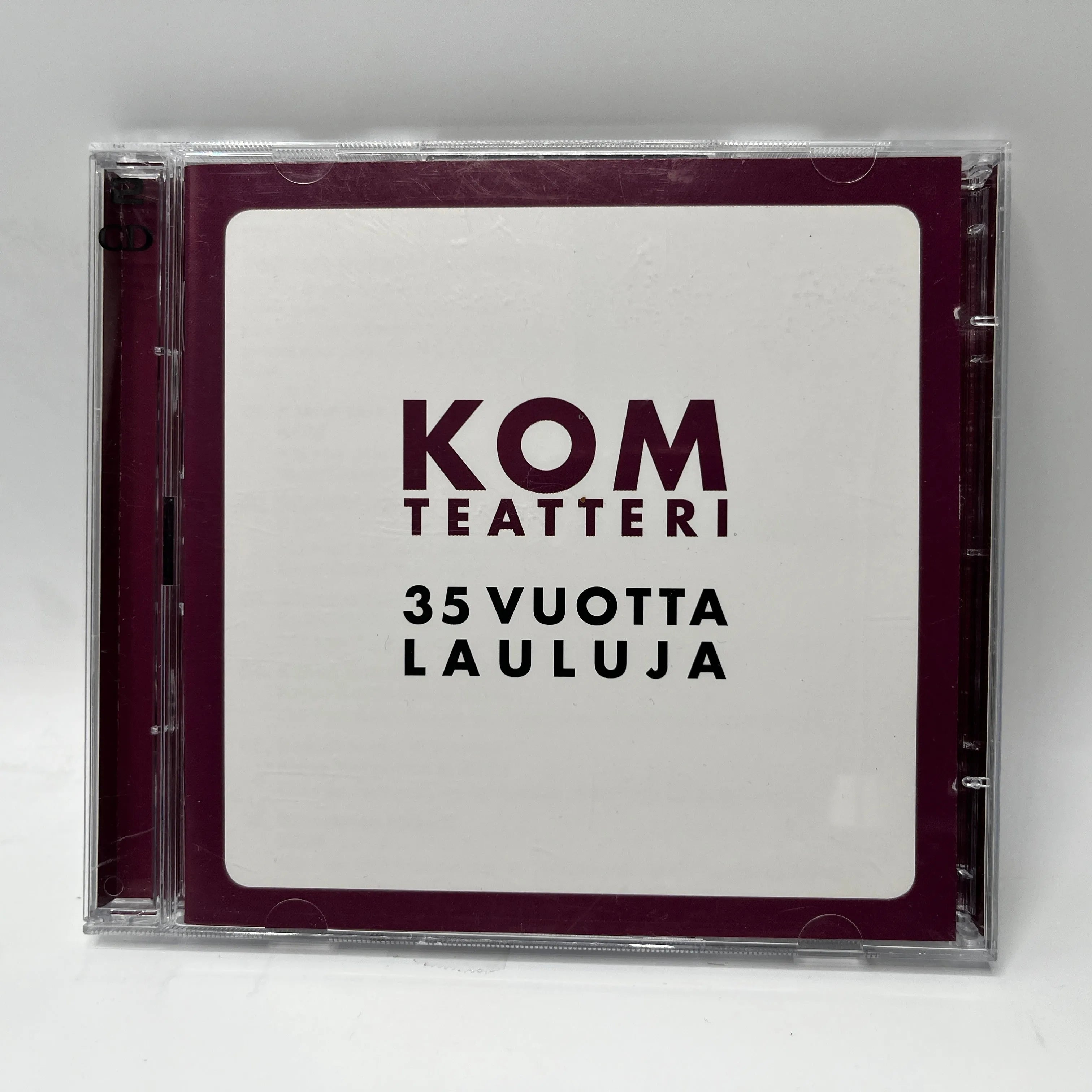 KOM-Teatteri – 35 vuotta lauluja 2CD