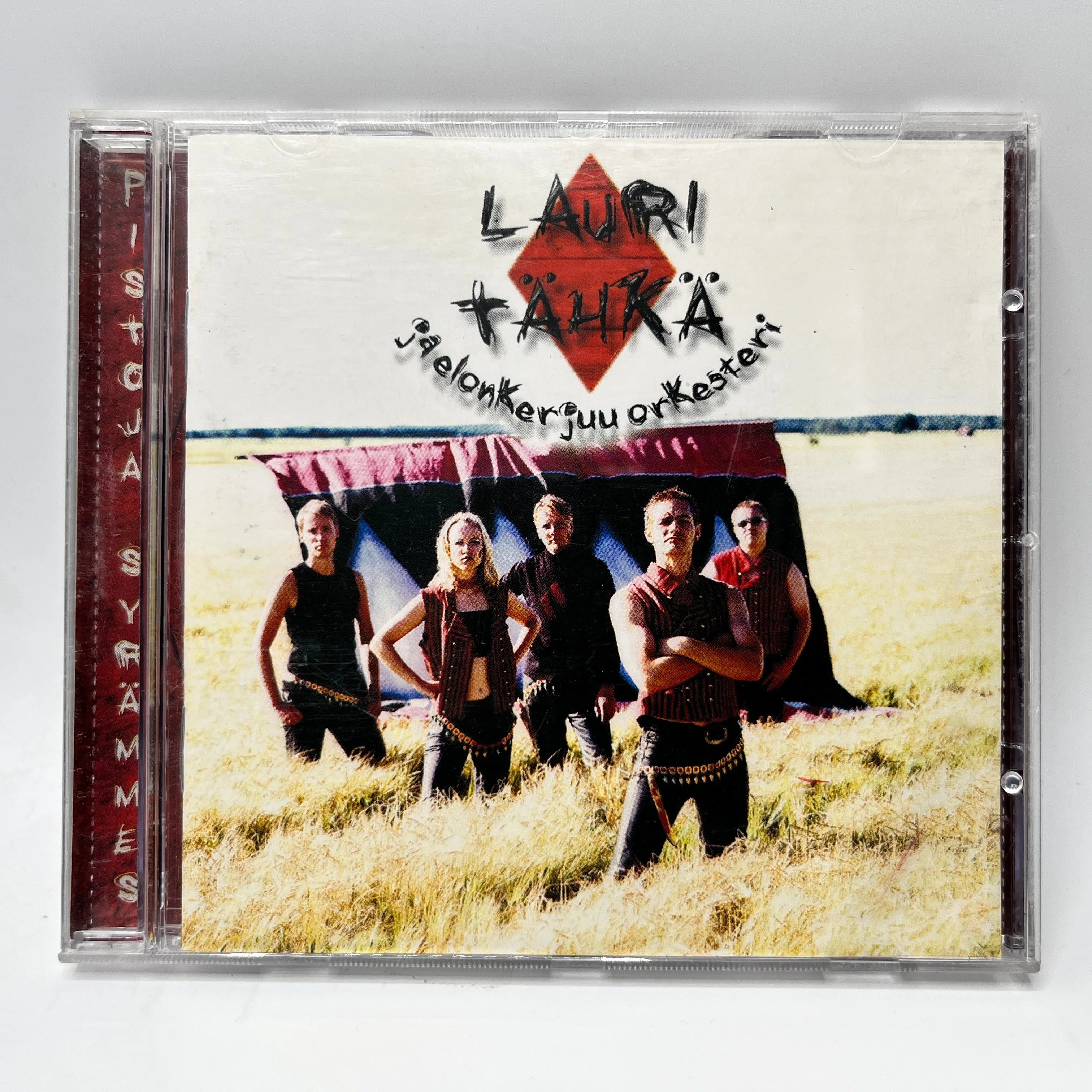 Lauri Tähkä & Elonkerjuu – Pistoja Syrämmes CD
