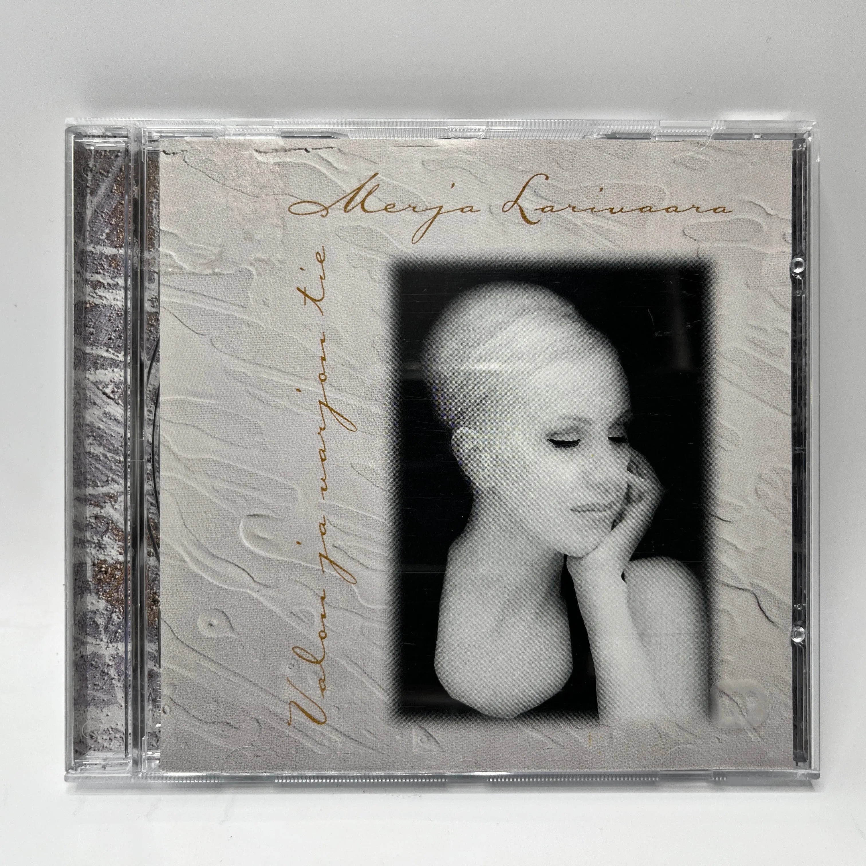 Merja Larivaara – Valon Ja Varjon Tie CD