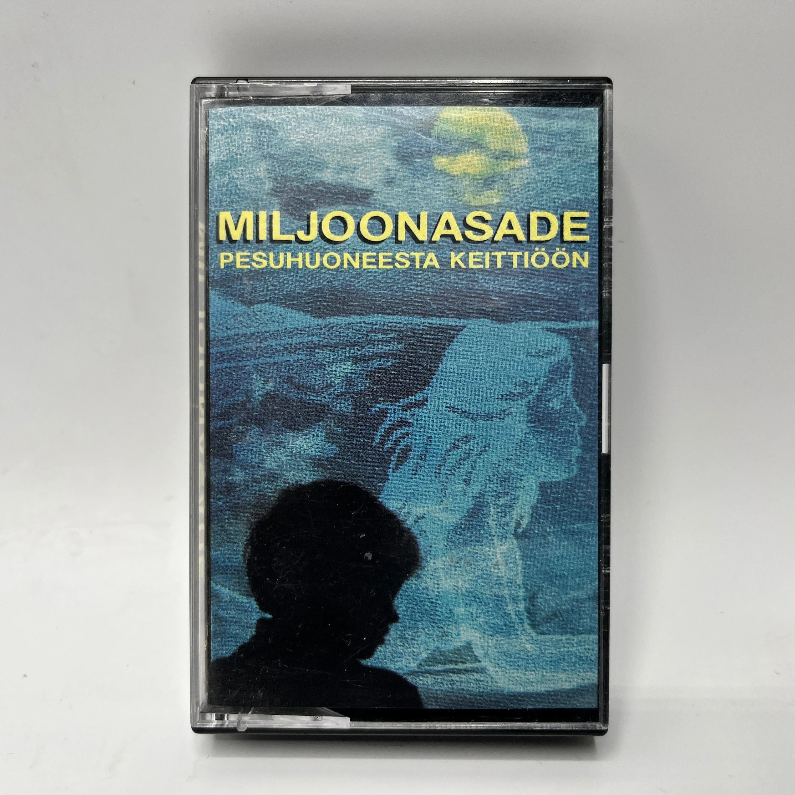 Miljoonasade - Pesuhuoneesta Keittiöön C-Kasetti
