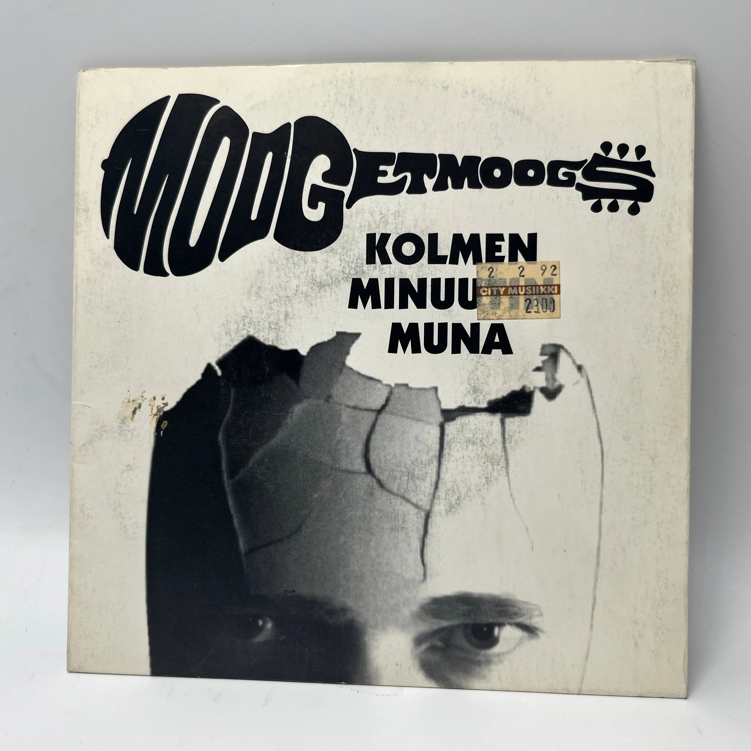 Moogetmoogs – Kolmen Minuutin Muna Single