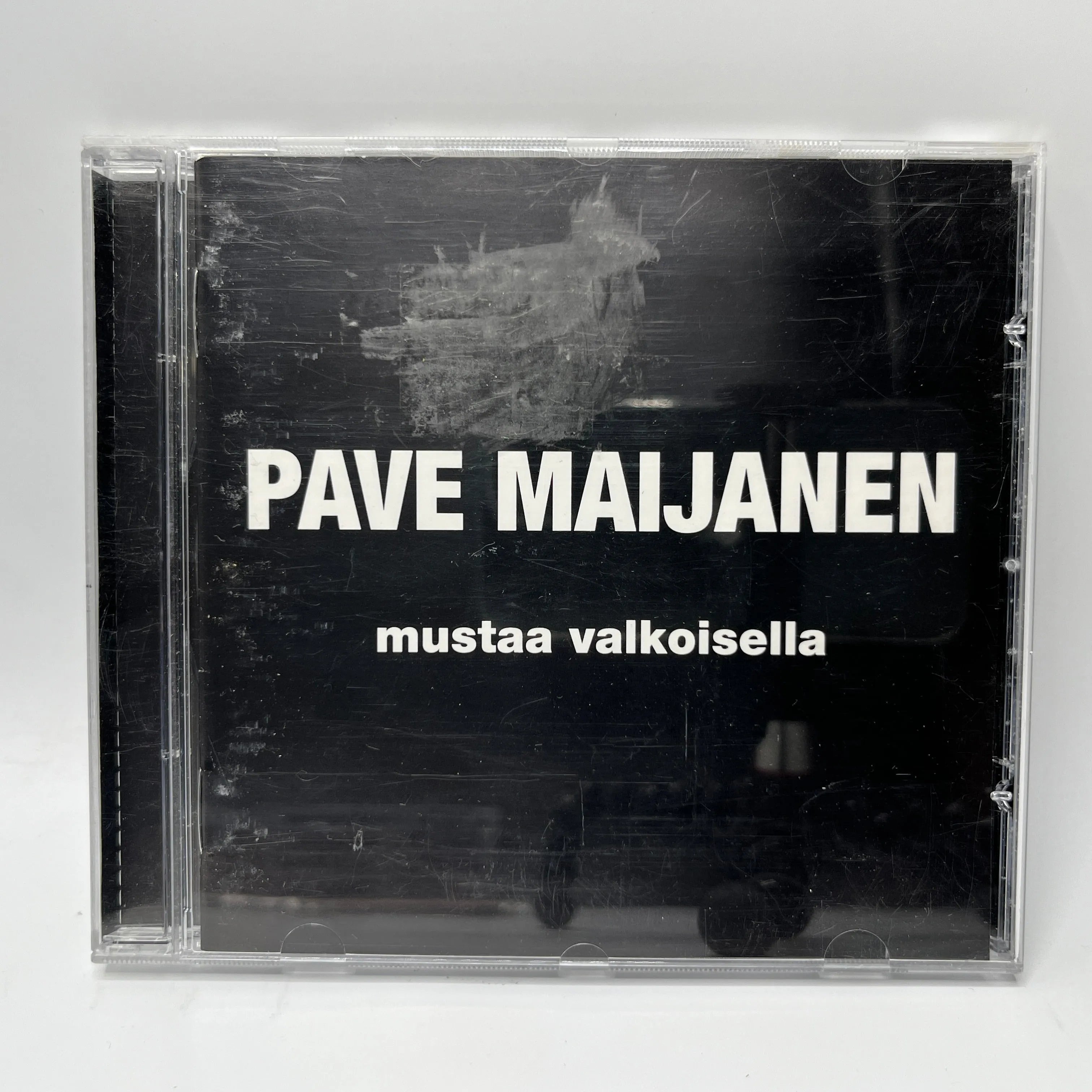 Pave Maijanen – Mustaa Valkoisella CD