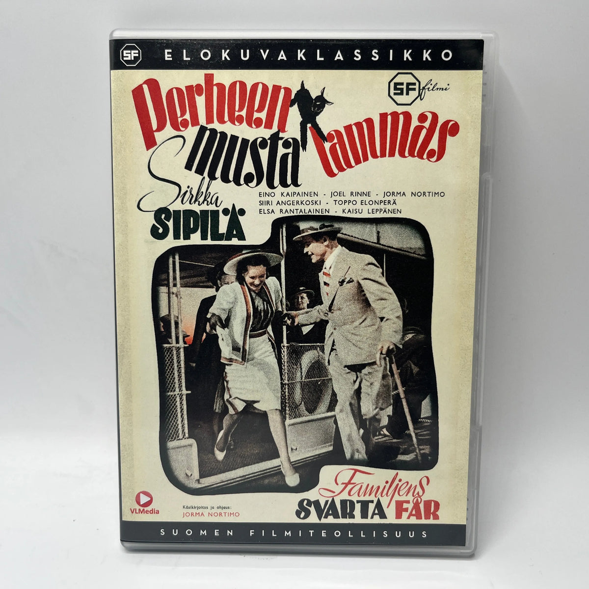Perheen Musta Lammas (DVD)