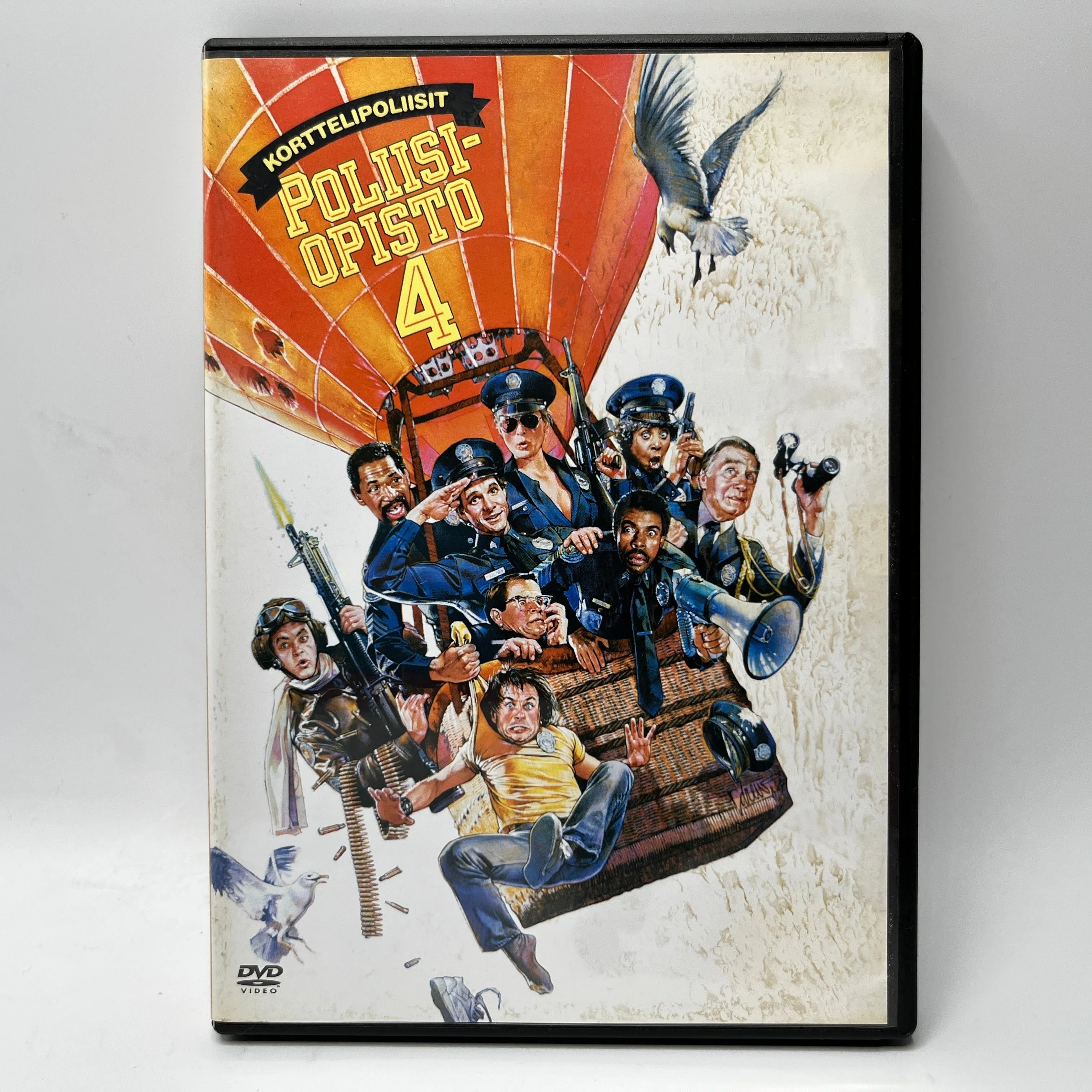 Poliisiopisto 4 - Korttelipoliisit (DVD)