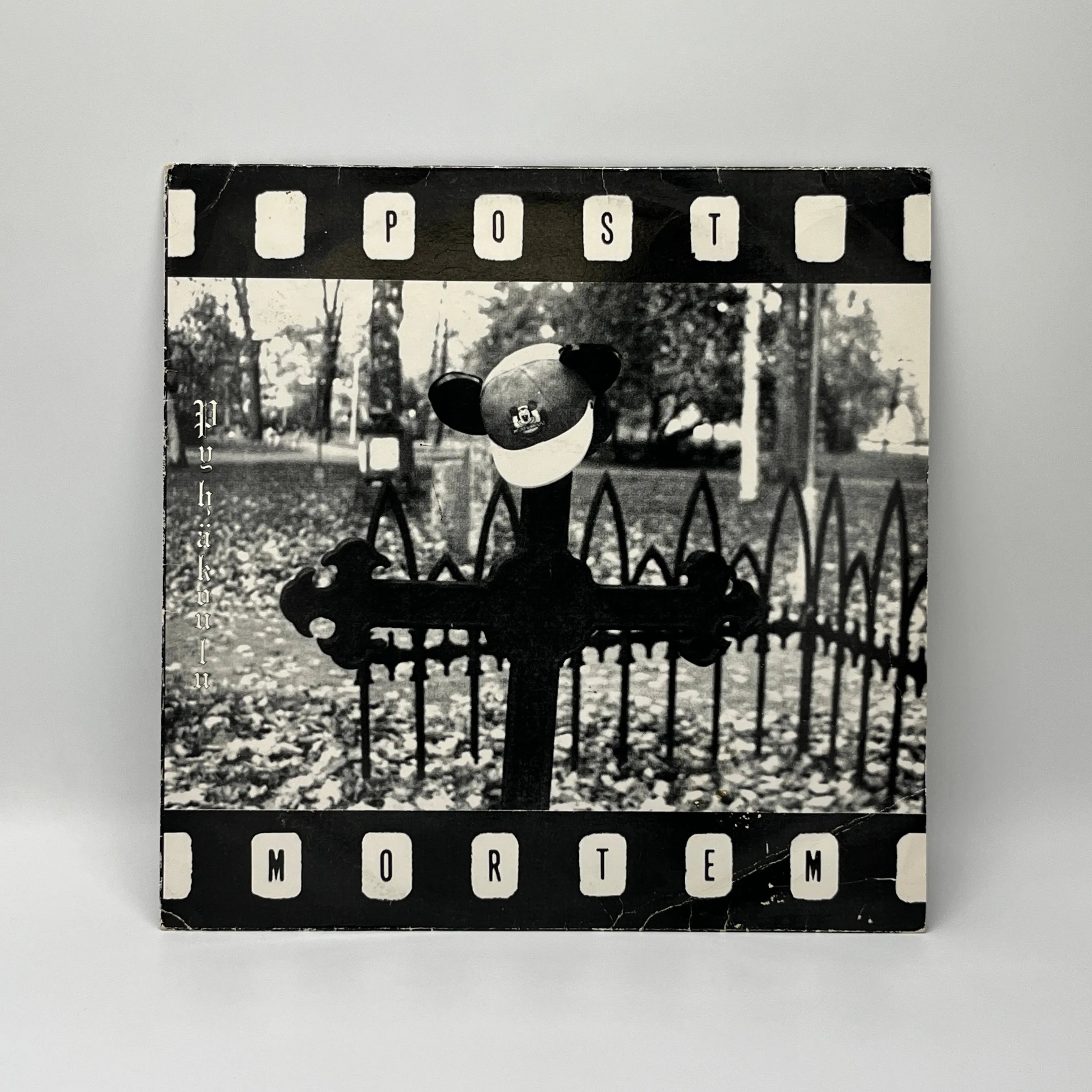 Pyhäkoulu - Post Mortem LP