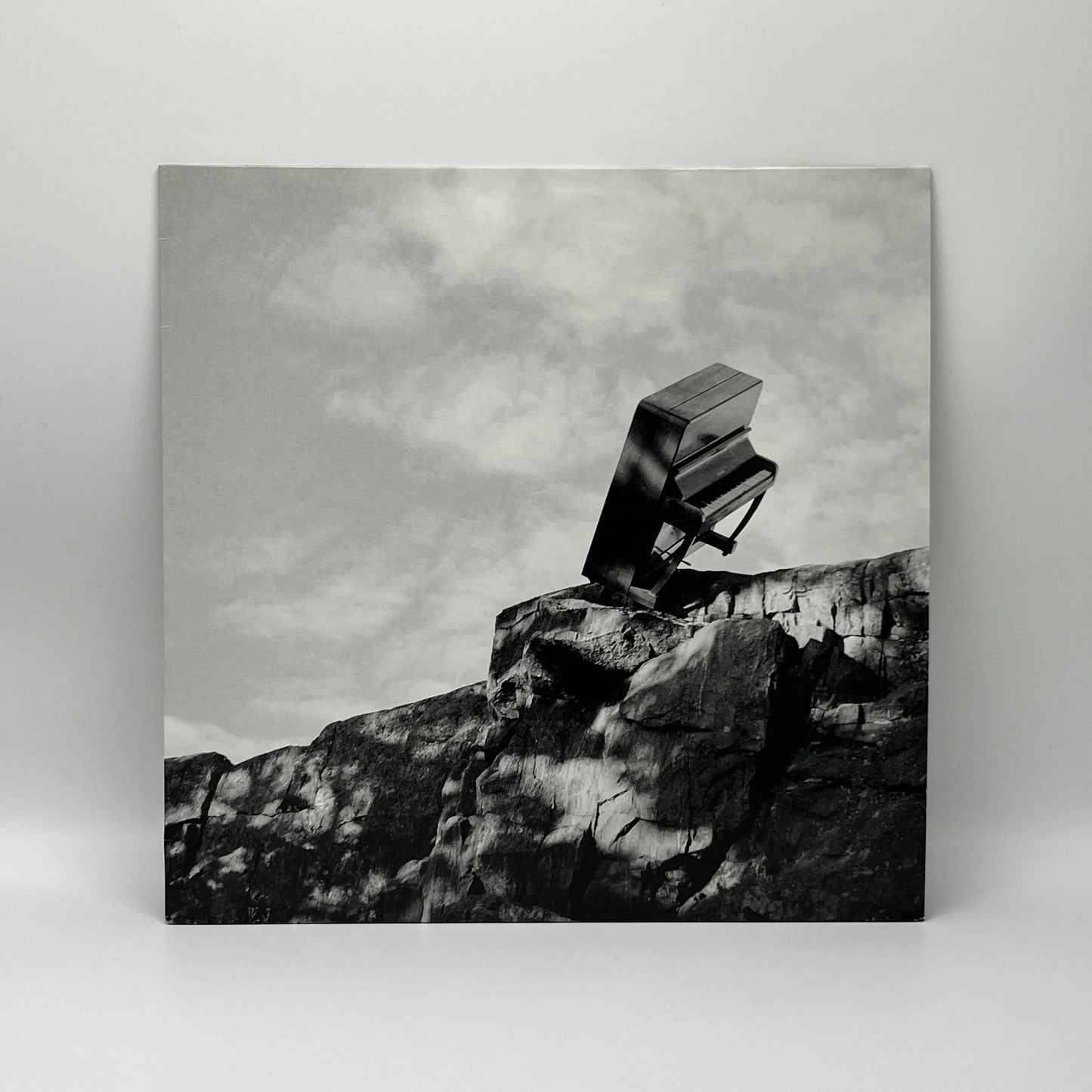 Regina - Saanko Jäädä Yöksi Single