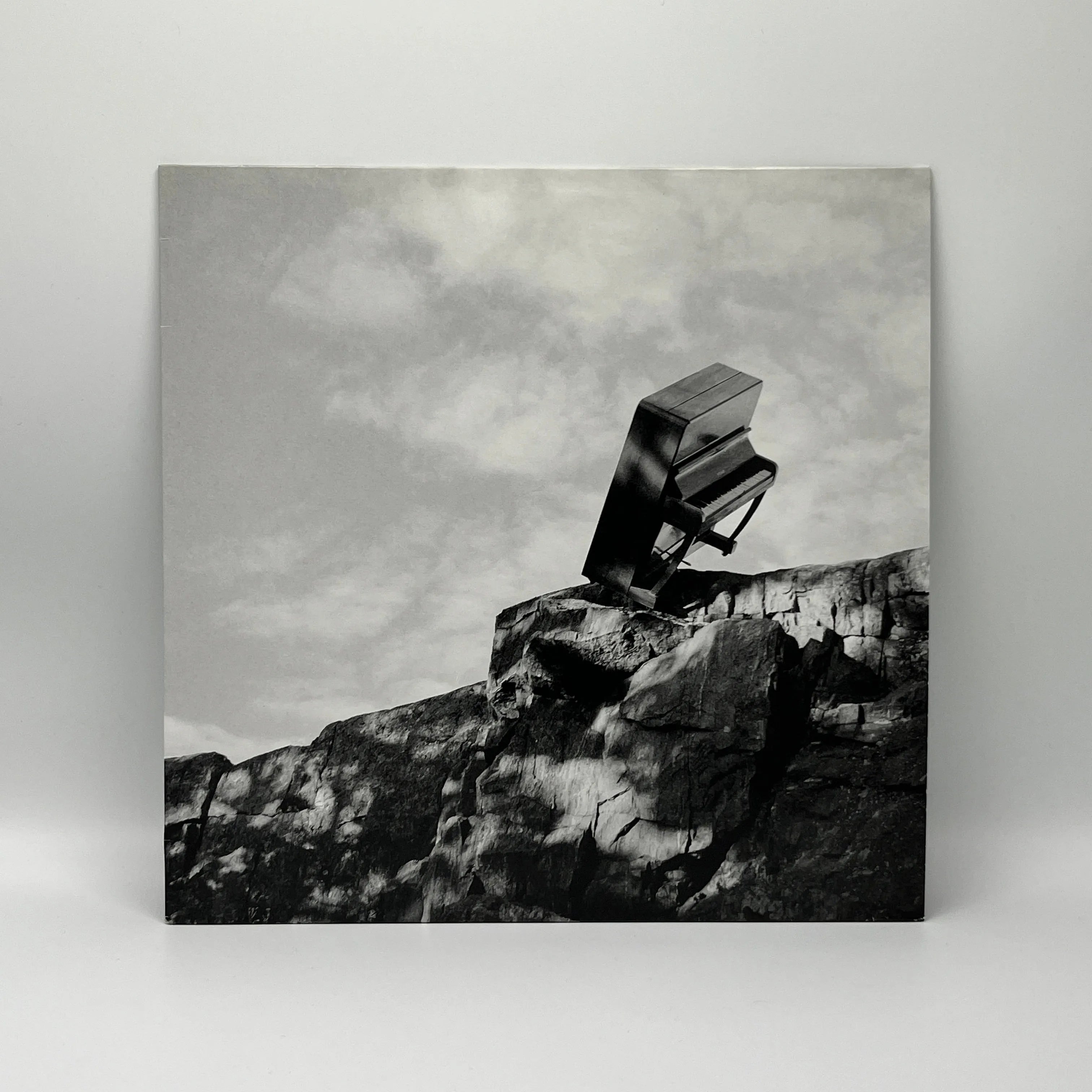 Regina - Saanko Jäädä Yöksi Single