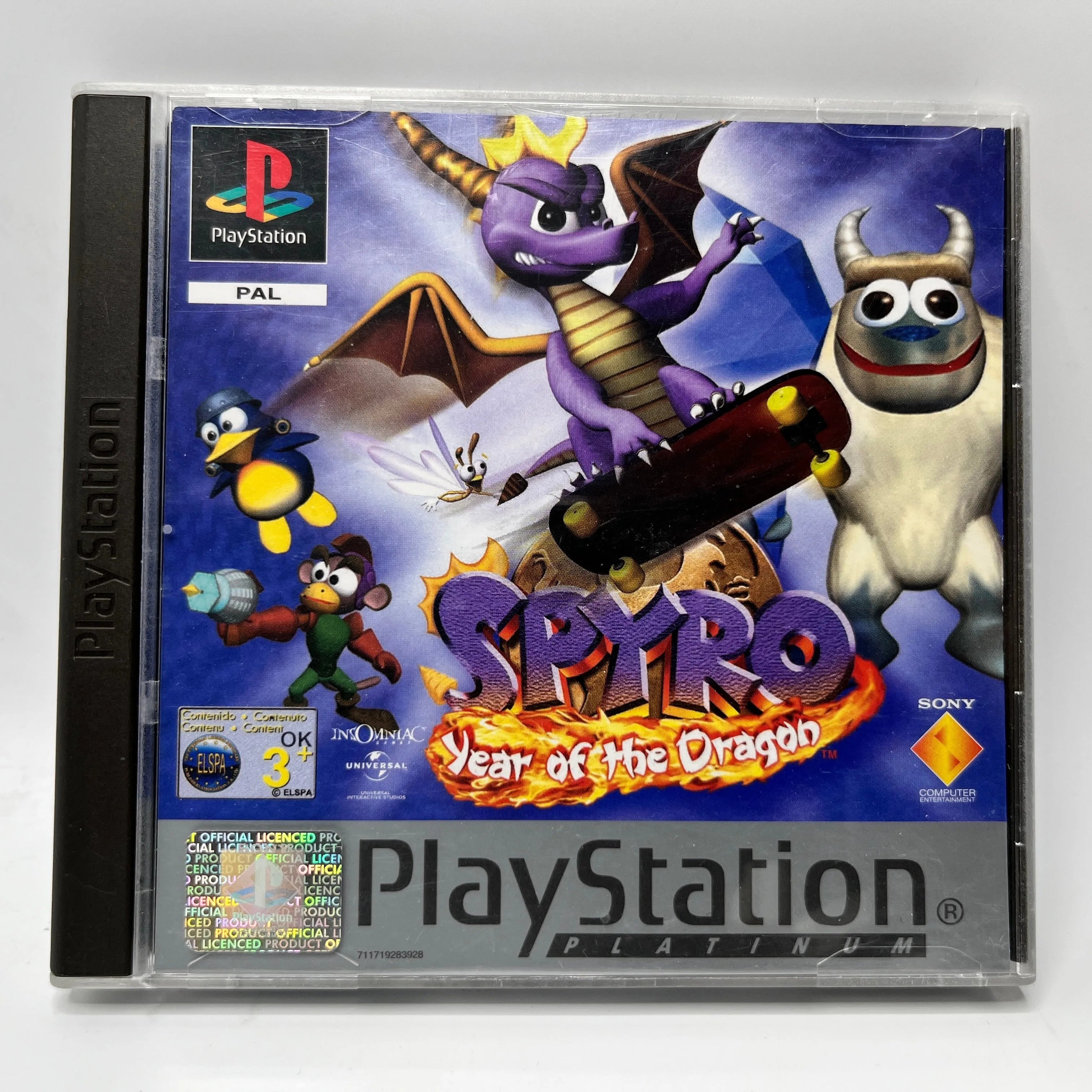 Spyro - Year Of The Dragon (PS1)