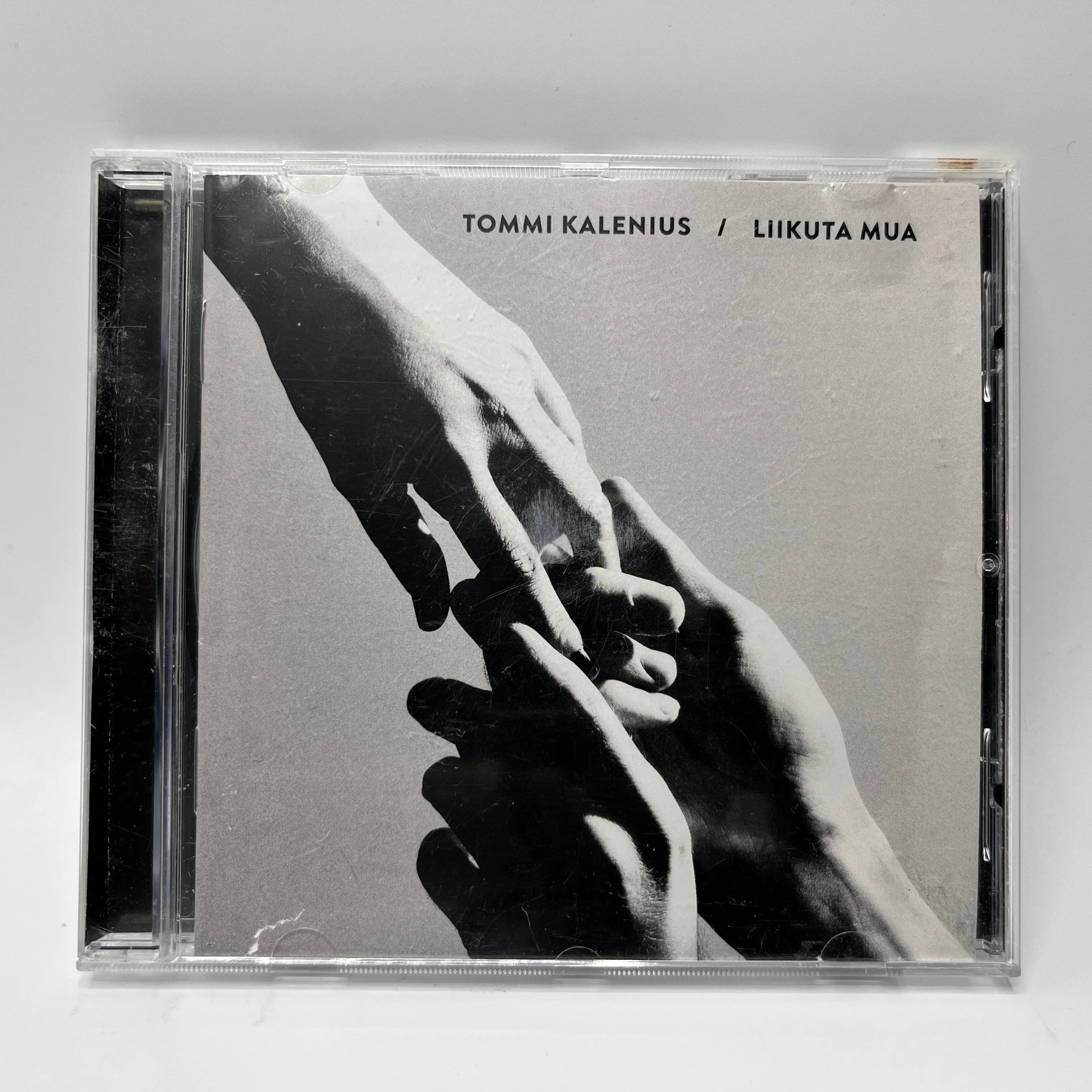 Tommi Kalenius - Liikuta Mua CD