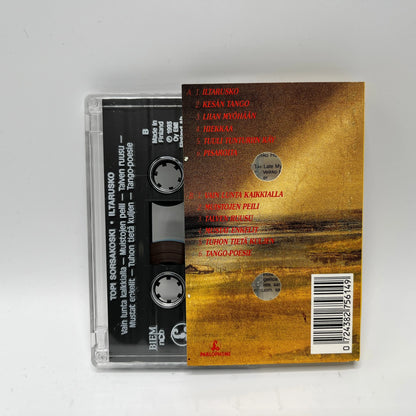 Topi Sorsakoski Säestää Veikko Huuskosen Tango-Orkesteri – Iltarusko C-Kasetti