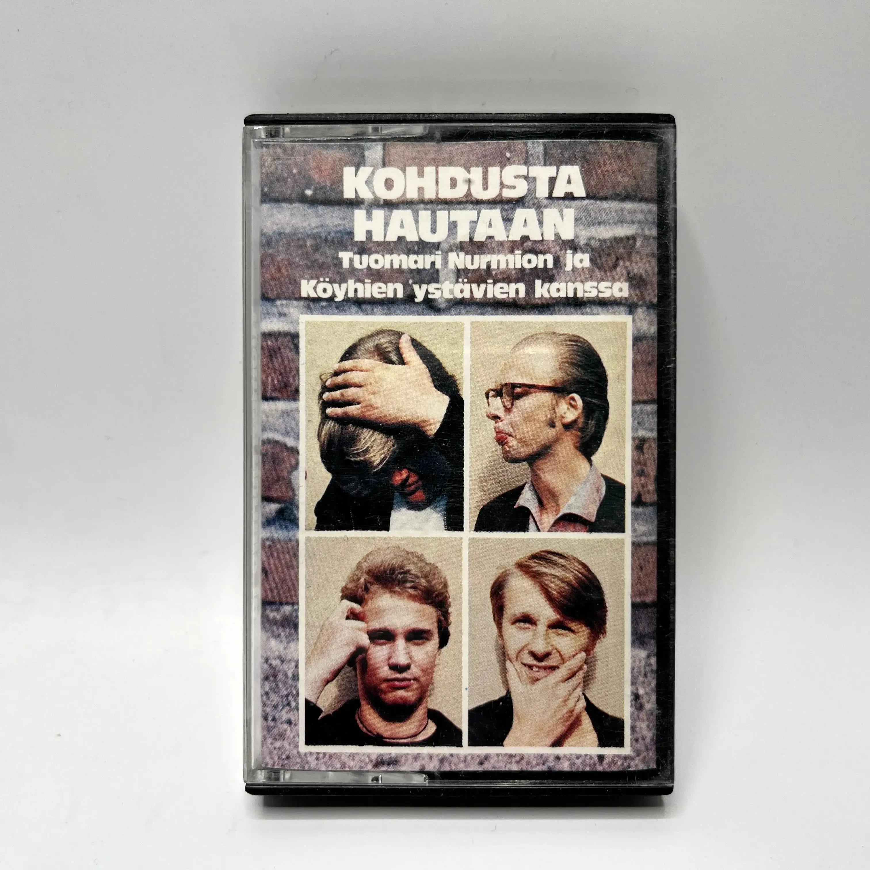 Tuomari Nurmio Ja Köyhien Ystävät - Kohdusta Hautaan C-Kasetti