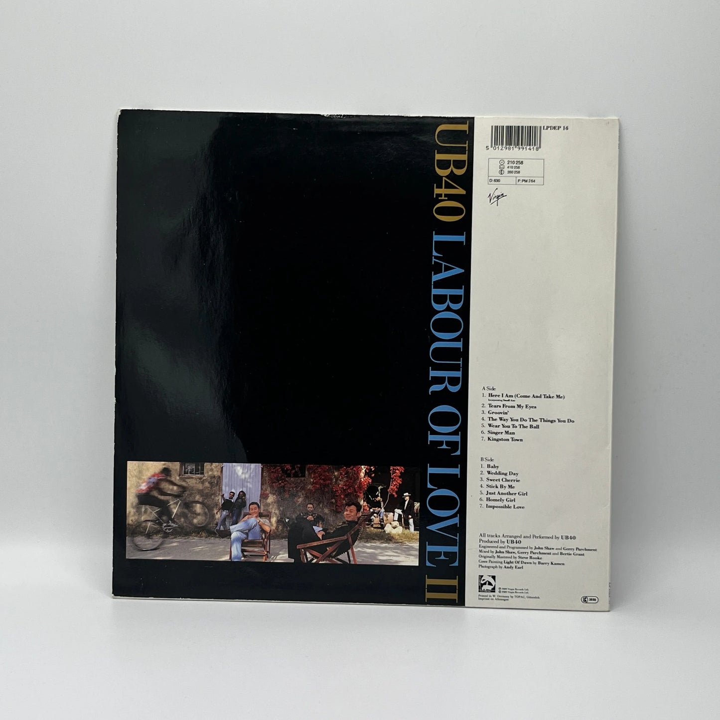 UB40 - Labour Of Love II LP