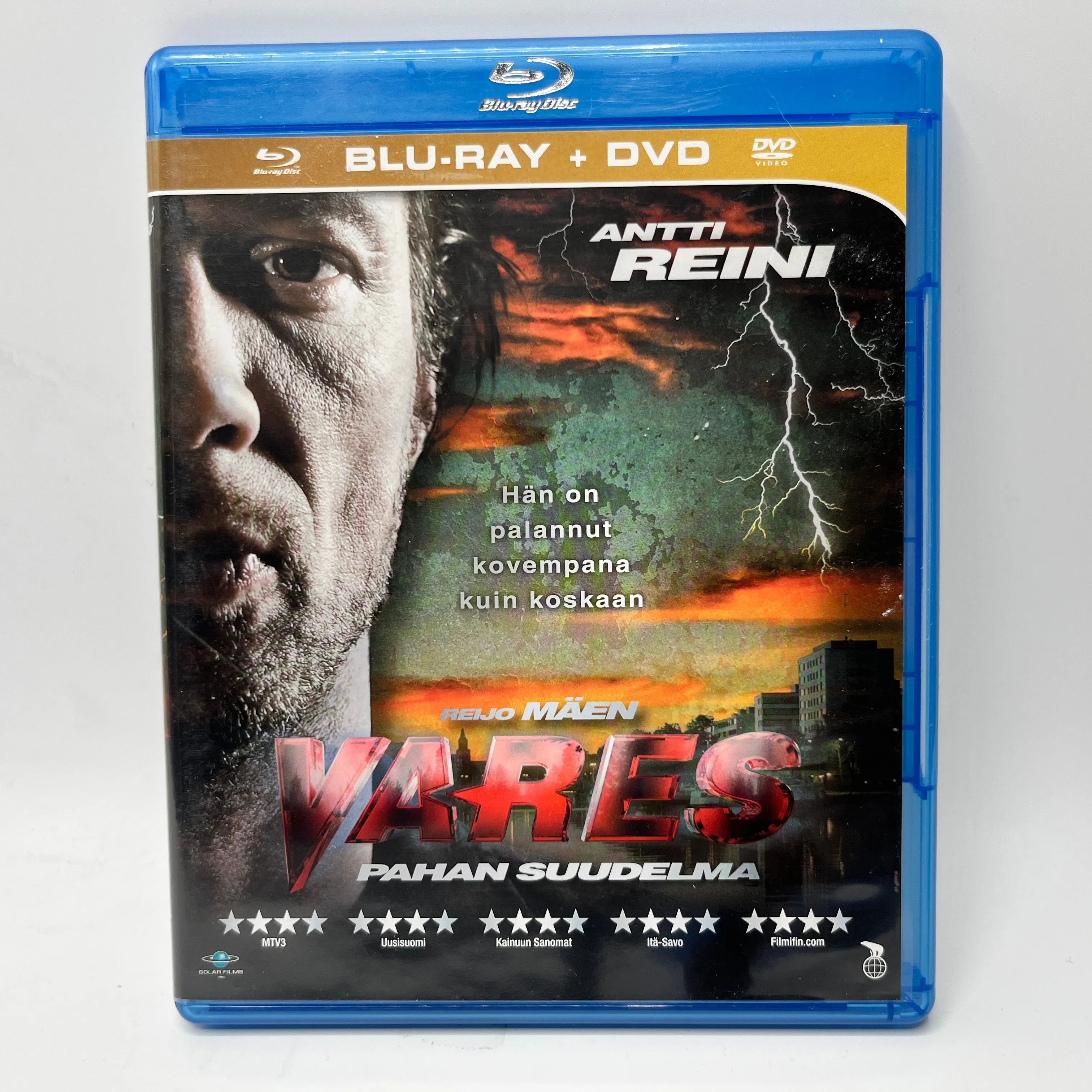 Vares - Pahan Suudelma (Blu-Ray)