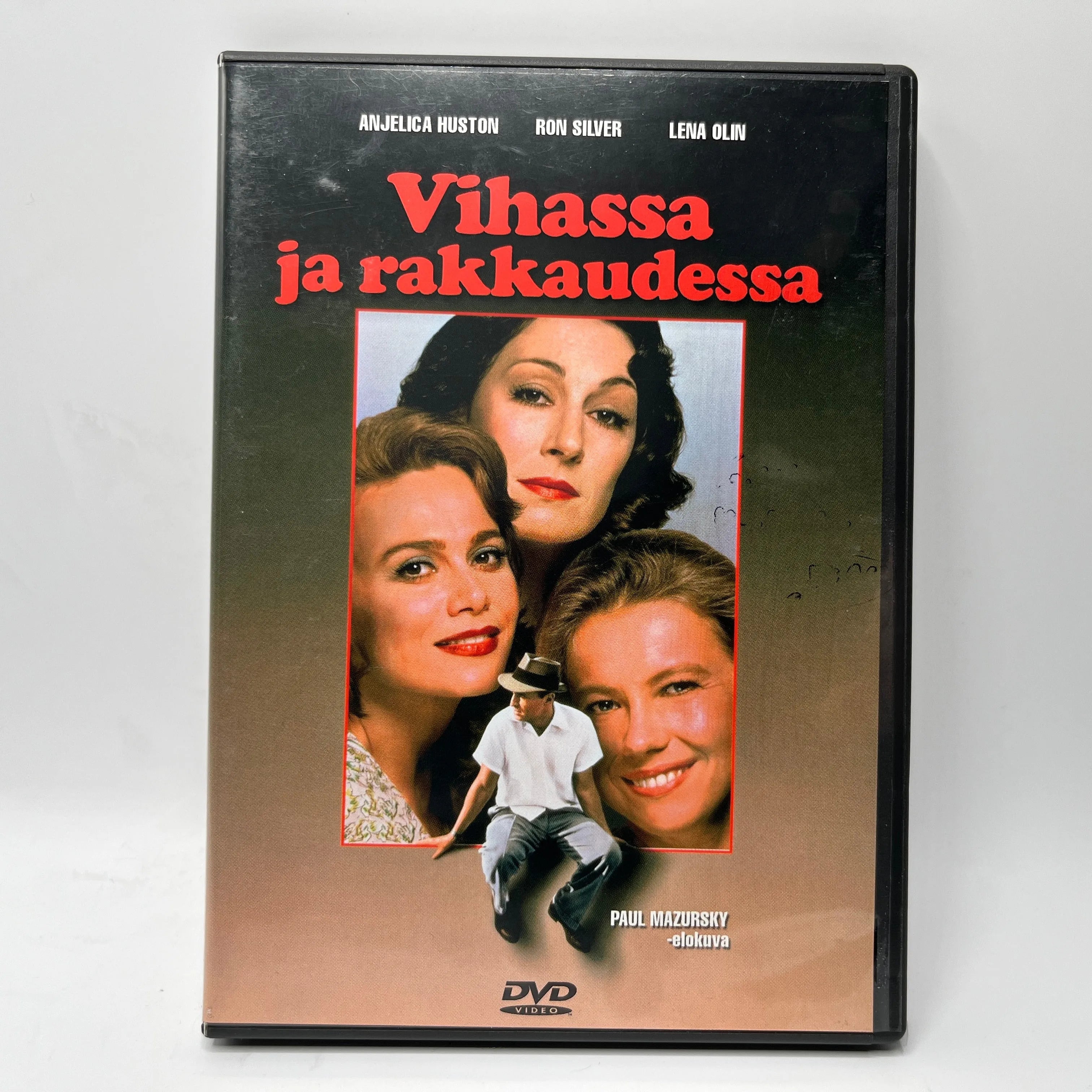 Vihassa Ja Rakkaudessa (DVD)