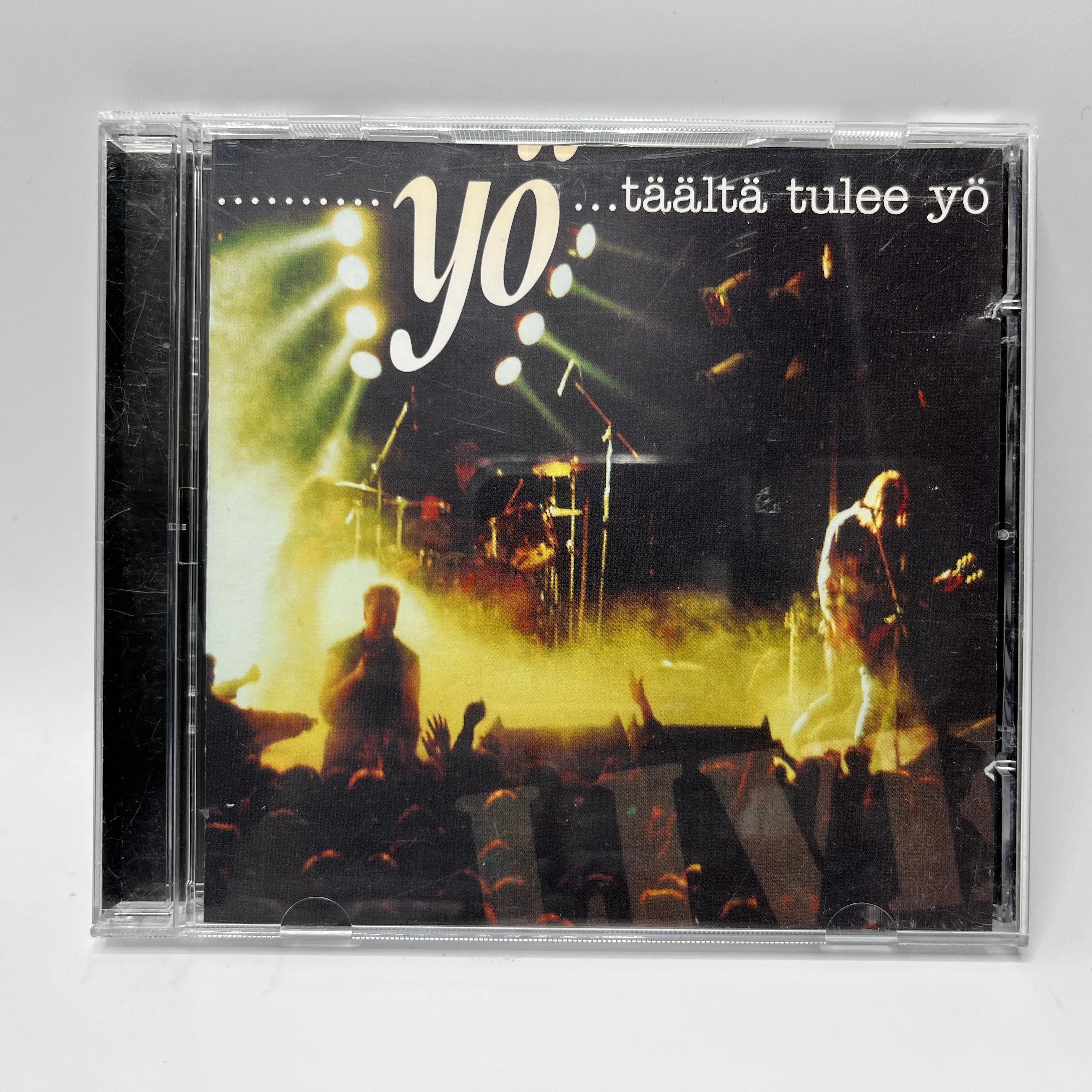 Yö - Täältä Tulee Yö ...Live CD